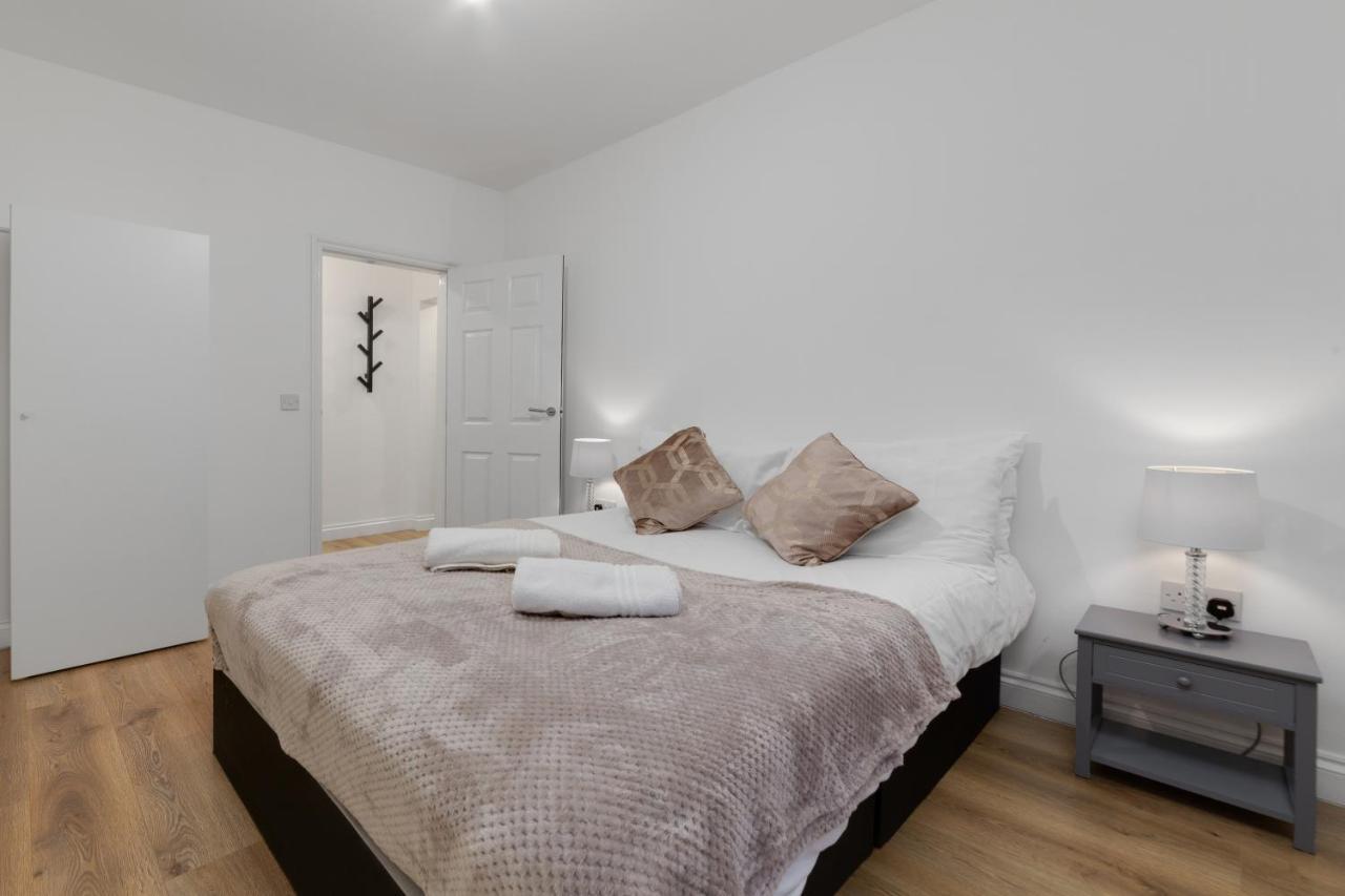 Suites By Rehoboth - Medway Heights - Chatham  Buitenkant foto
